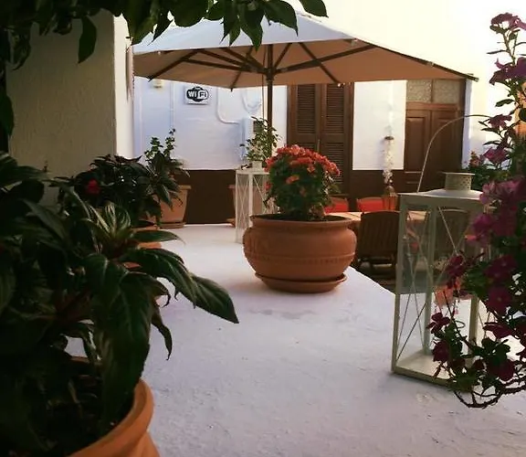 アパート Elena リンドス